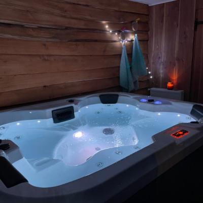 Jacuzzi 2