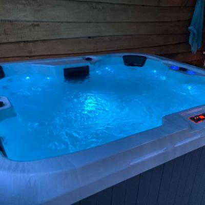 Jacuzzi 7